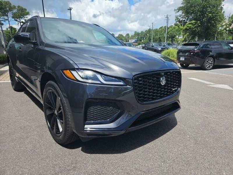 2025 Jaguar F-PACE R-Dynamic S