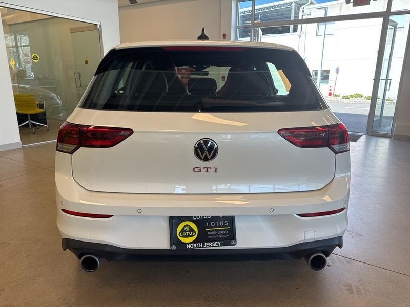 2023 Volkswagen Golf GTI 2.0T SE