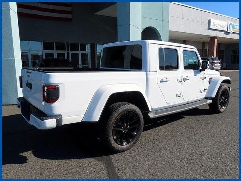 2021 Jeep Gladiator OverlandImage 6