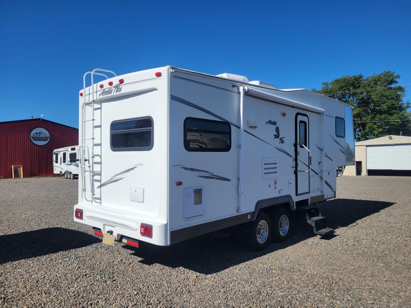 Used 2004 NORTHWOOD MFG Arctic Fox 27-5LImage 4