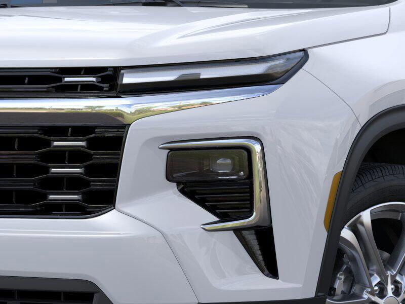 New 2025 Chevrolet Traverse FWD LTImage 10