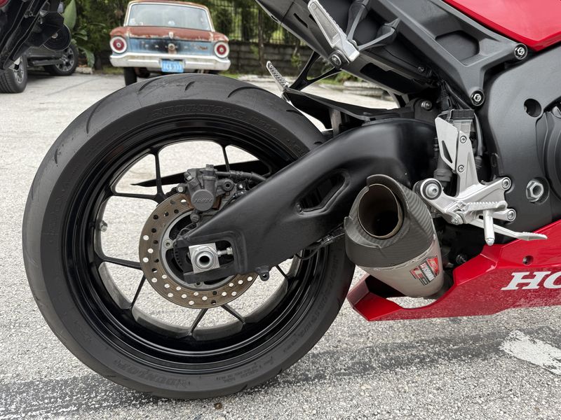 2024 Honda CBR 1000RR ABS 