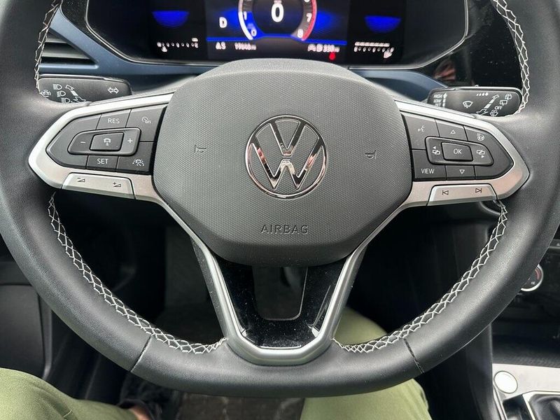 2023 Volkswagen Taos 1.5T SEImage 3