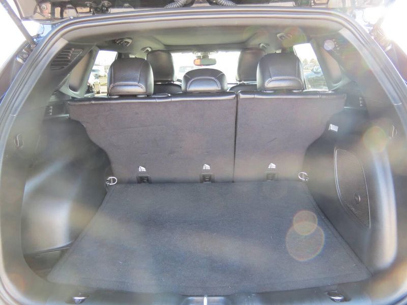 Used 2024 Jeep Compass Trailhawk 4x4 4dr SUVImage 28