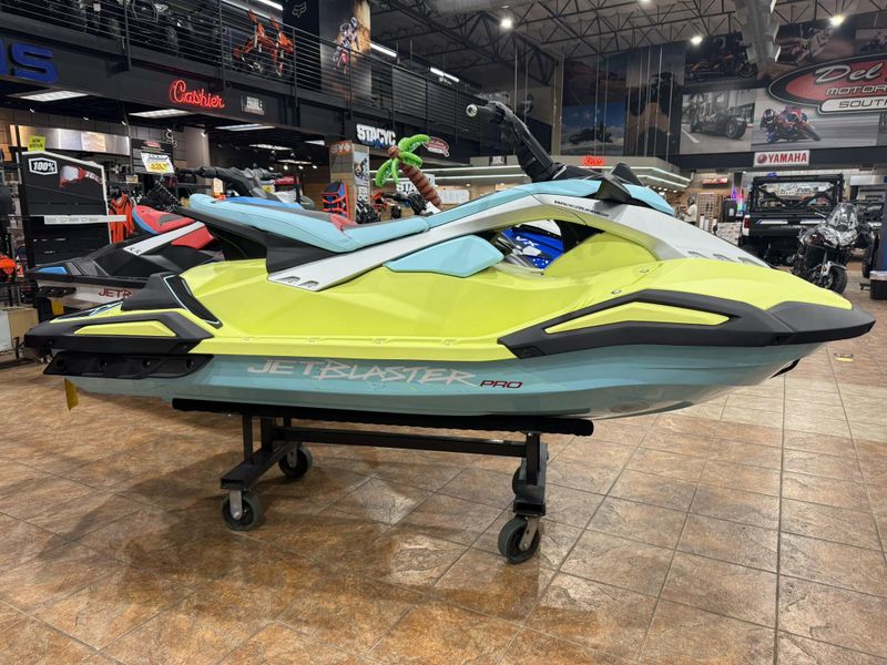 2025 Yamaha JETBLASTER PRO (3UP) Image 14