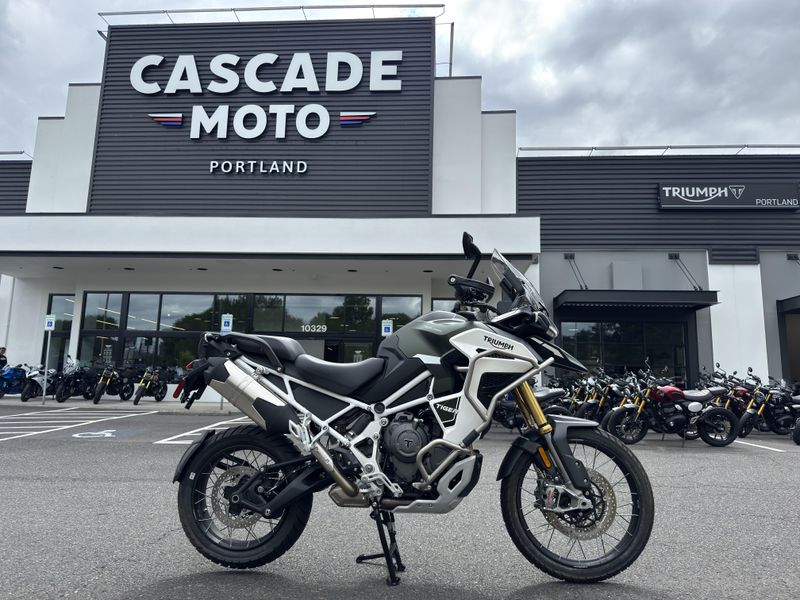 2023 Triumph Tiger 1200 Rally Explorer - MATTE KHAKI GREEN 