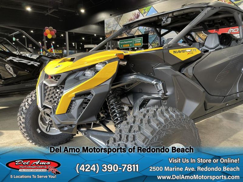 2025 Can-Am MAVERICK R MAX X RS WITH SMART-SHOX 999T DCTImage 7