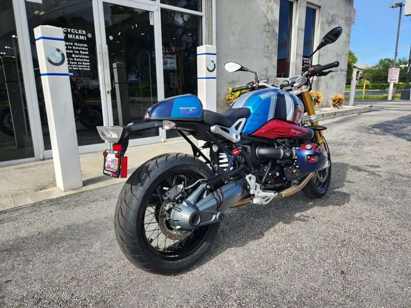 2015 BMW R nineT  in a BLACK exterior color. BMW Motorcycles of Miami 786-845-0052 motorcyclesofmiami.com 