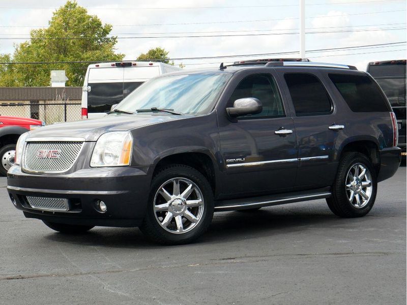 2010 GMC Yukon DenaliImage 7