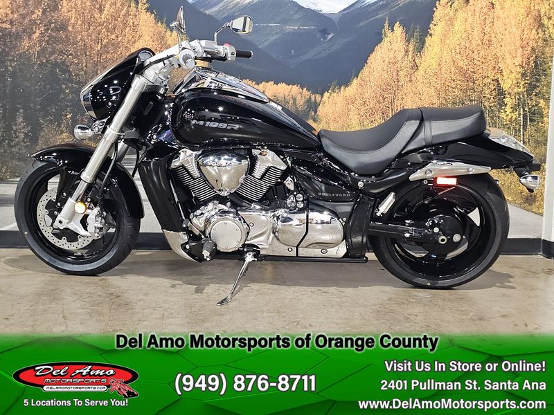 New 2025 Suzuki BOULEVARD M109R Image 3