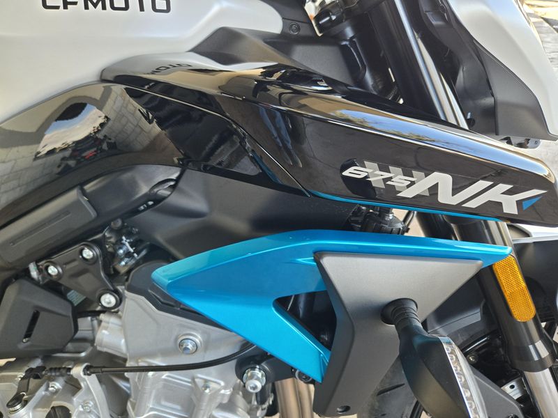 NEW 2026 CFMOTO 675NK Image 10