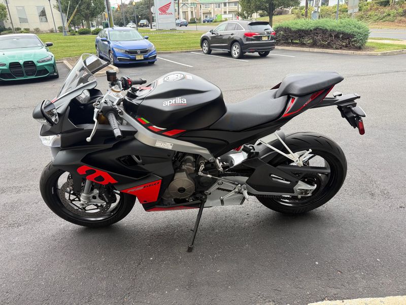 2024 APRILIA RSImage 2