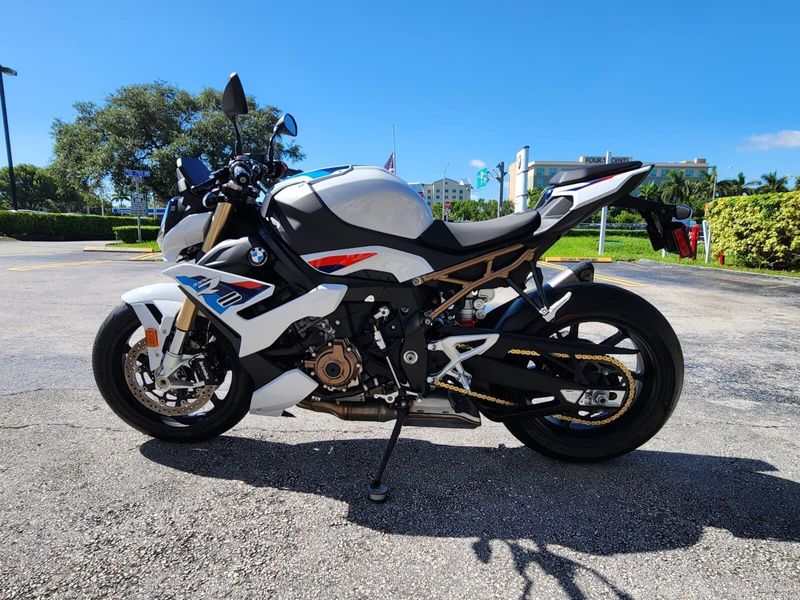 Used 2023 BMW S 1000 R Image 5