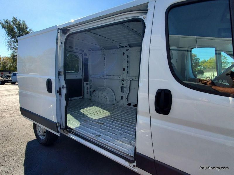 2017 RAM ProMaster 1500 Low RoofImage 14