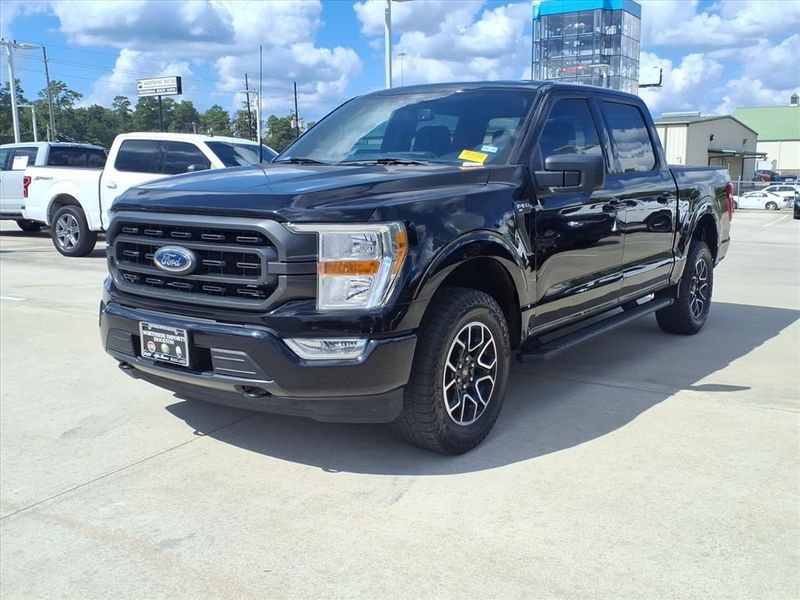 Used 2022 Ford F-150 XLTImage 2
