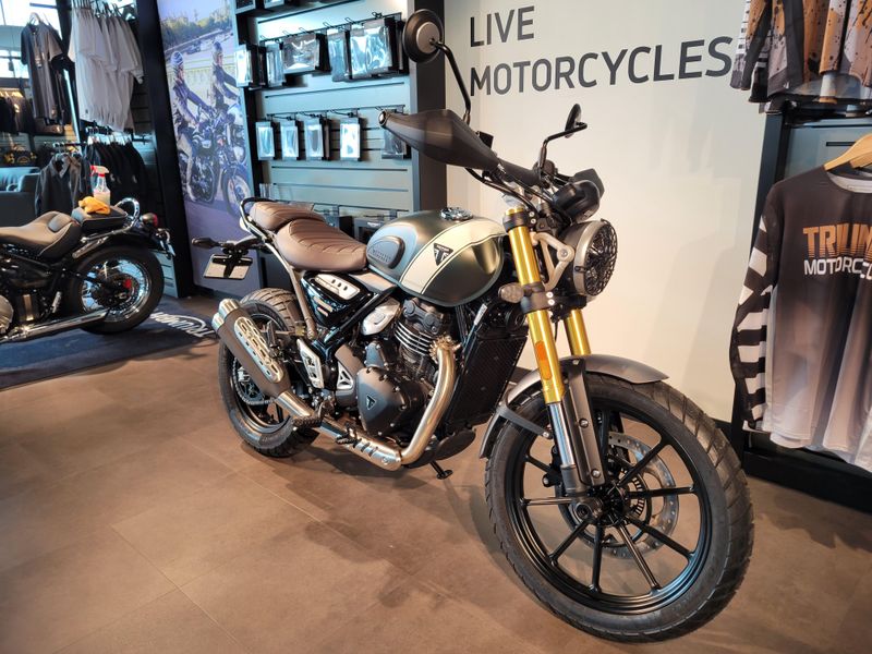 2025 Triumph SCRAMBLER 400 X 
