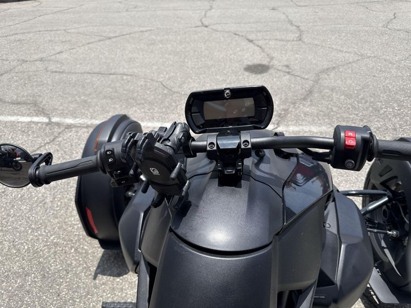 Used 2023 Can-Am RYKER 600 Image 13