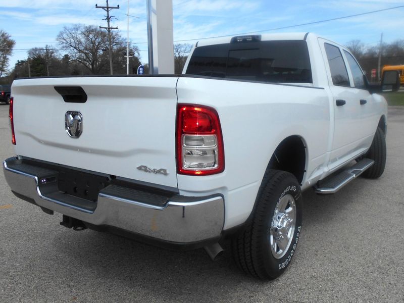 2024 RAM 2500 Tradesman Crew Cab 4x4 6