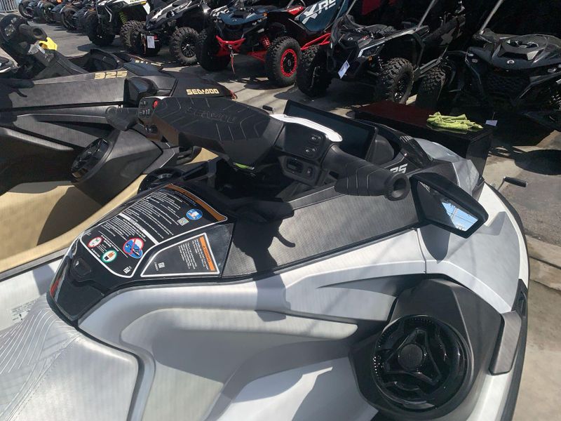New 2025 Sea-Doo GTX LIMITED 325 (SOUND SYSTEM) Image 14