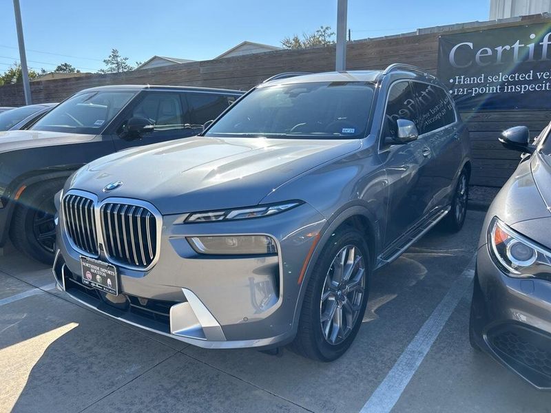 2024 BMW X7 xDrive40iImage 1