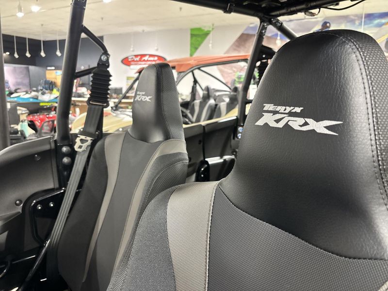 New 2027 Kawasaki TERYX KRX4 1000 BLACKOUT EDITION Image 28