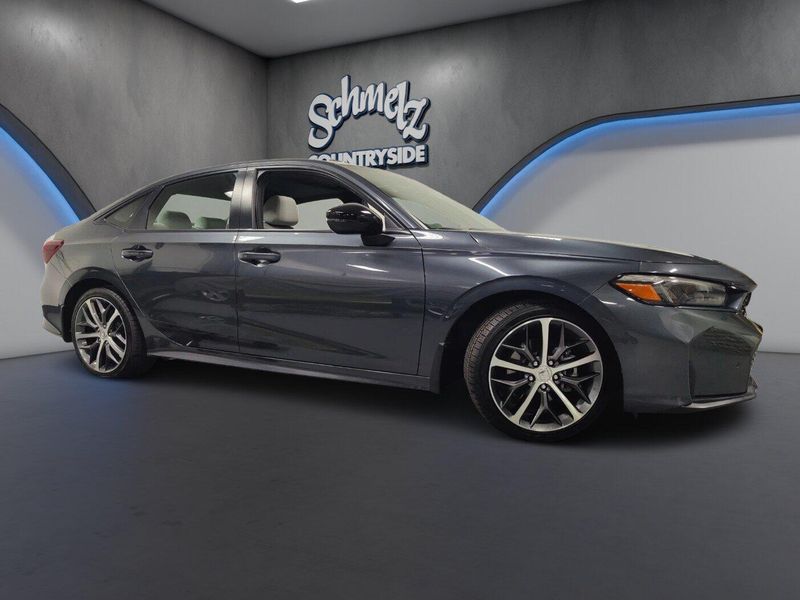 Used 2025 Honda Civic Sedan Hybrid Sport Touring w/SunroofImage 3