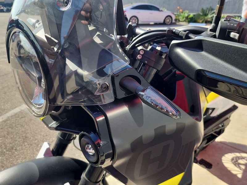 2023 HUSQVARNA NORDEN 901  in a BLACK exterior color. Del Amo Motorsports of Los Angeles (562) 262-9181 delamomotorsports.com 