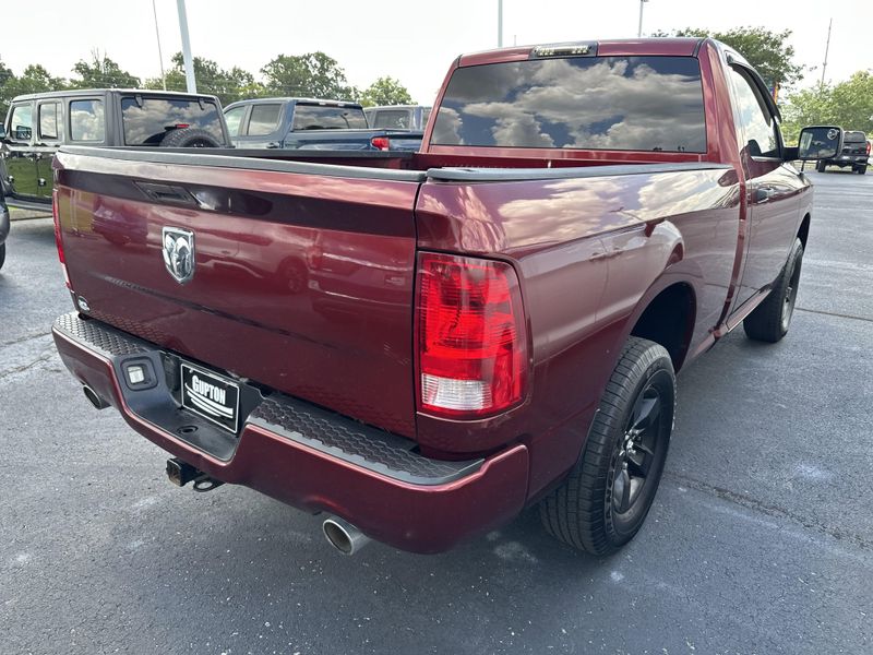 Used 2016 RAM 1500 ExpressImage 8