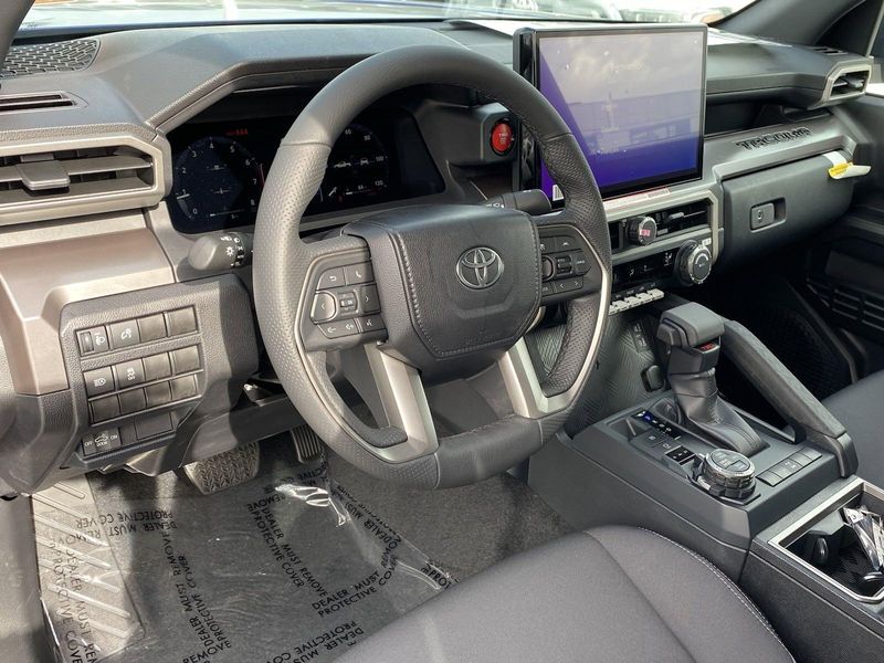 New 2024 Toyota Tacoma TRD Off RoadImage 13
