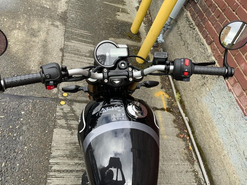 2025 Triumph SPEED 400