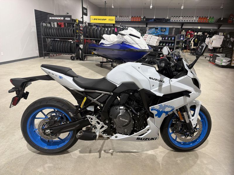 New 2026 Suzuki GSX-8R Image 18