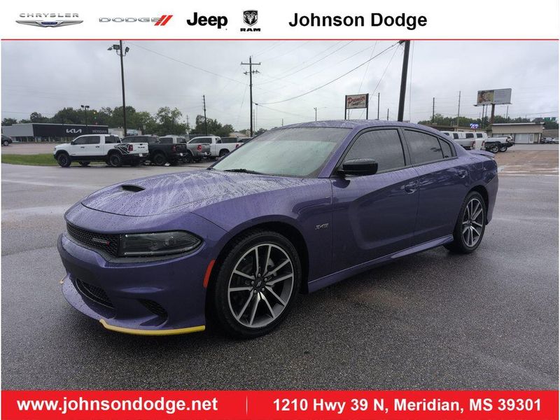 2023 Dodge Charger R/TImage 1