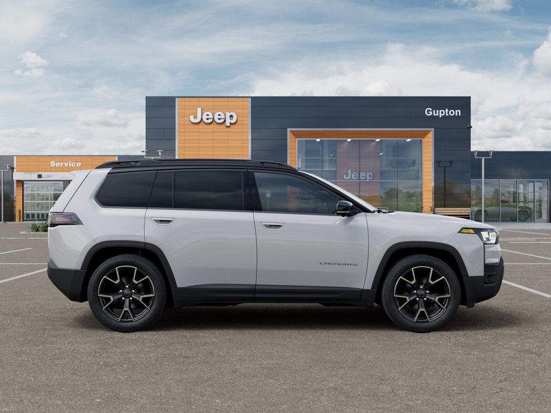 New 2026 Jeep Cherokee Overland 4x4Image 21