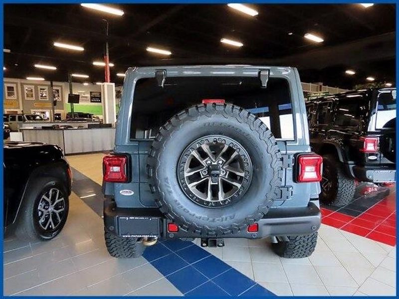 2025 Jeep Wrangler Rubicon 392Image 6