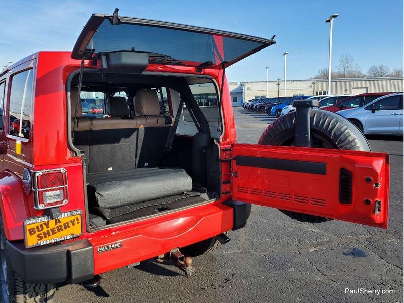 Used 2016 Jeep Wrangler Unlimited Sahara