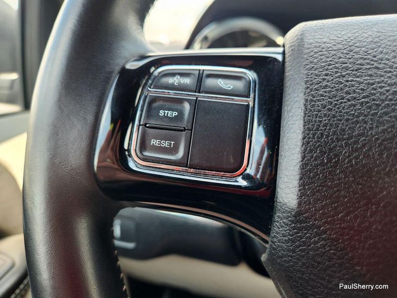 2018 Dodge Grand Caravan SXTImage 41