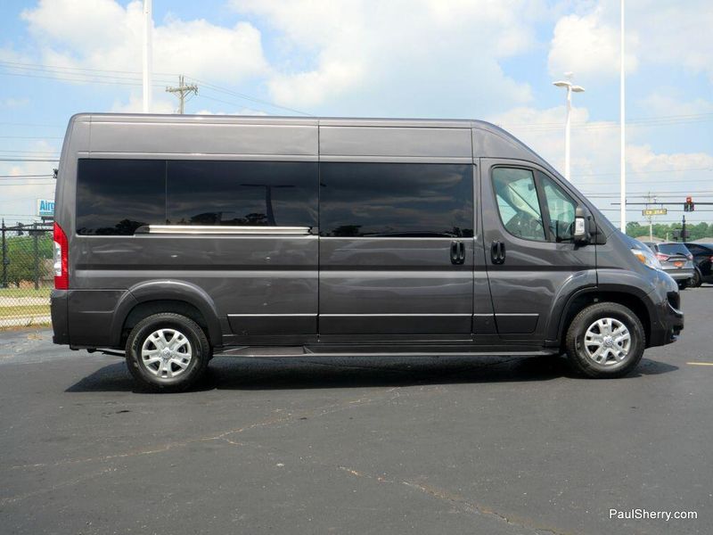 New 2024 RAM Promaster 2500 Slt+ Window Van High Roof 159