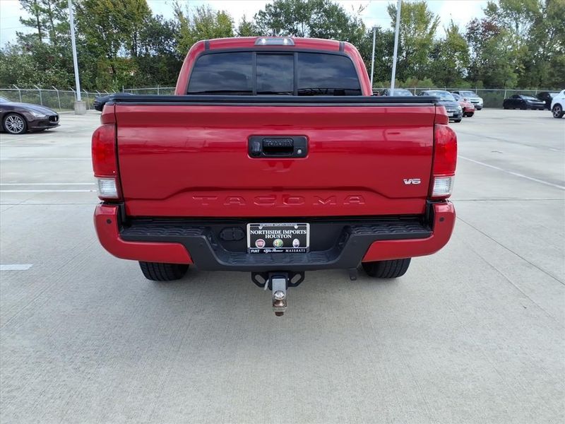 Used 2016 Toyota Tacoma TRD SportImage 14