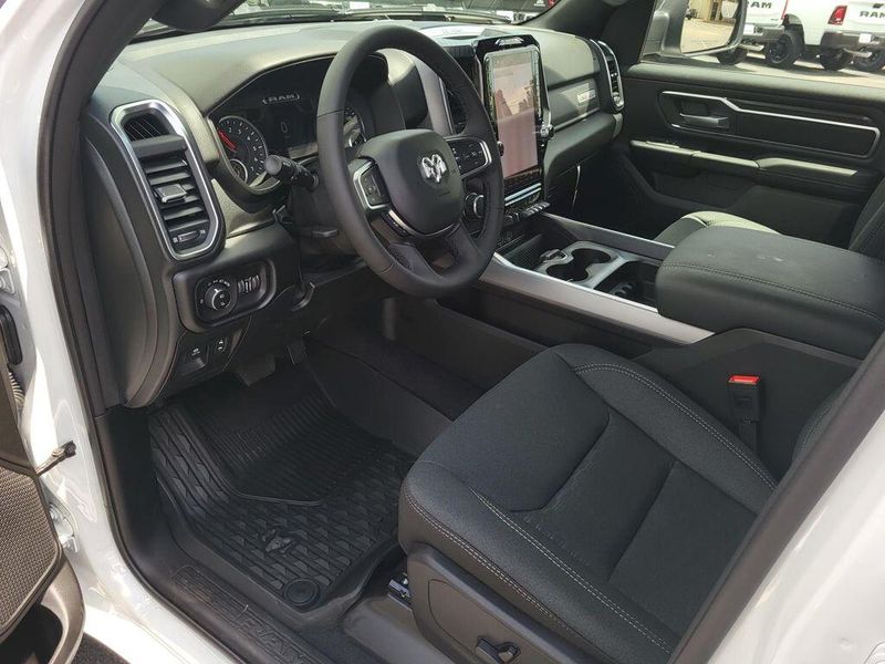2025 RAM 1500 Lone Star Crew Cab 4x4 5