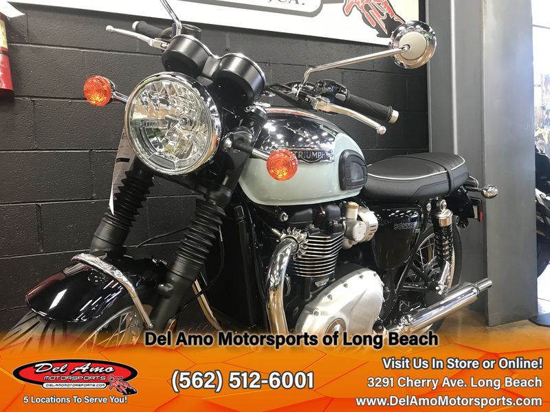 2023 Triumph BONNEVILLE T120 CHROME EDITION  in a CHROME/MERIDEN BLUE exterior color. Del Amo Motorsports of Long Beach (562) 362-3160 delamomotorsports.com 