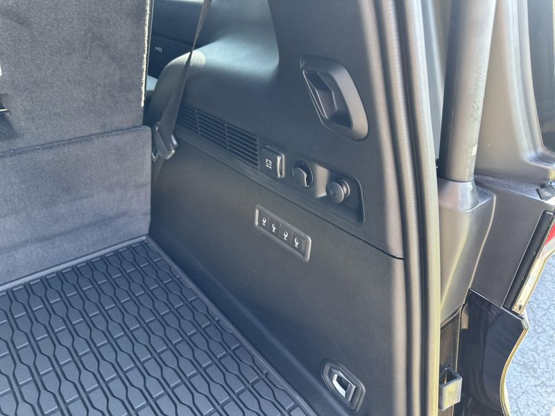 2025 Jeep Wagoneer Overland 4x4Image 14