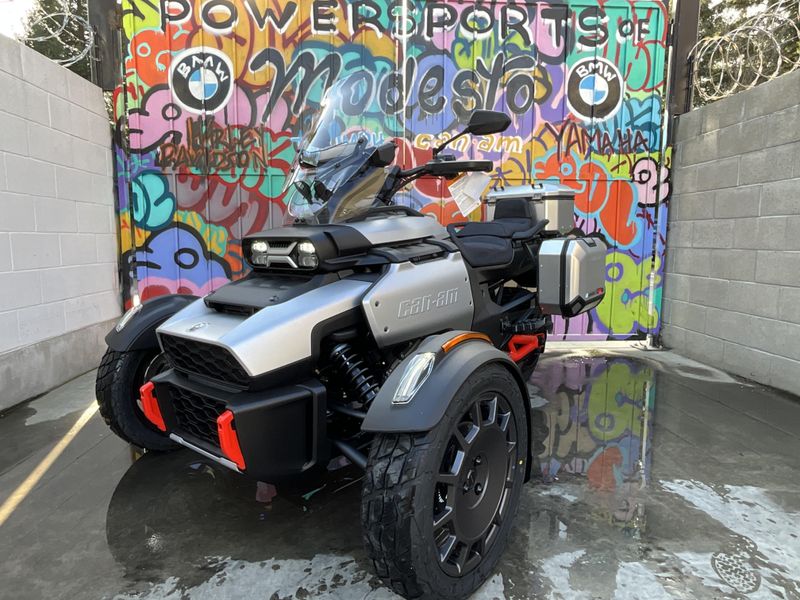 2025 Can-Am CANYON XT Image 8