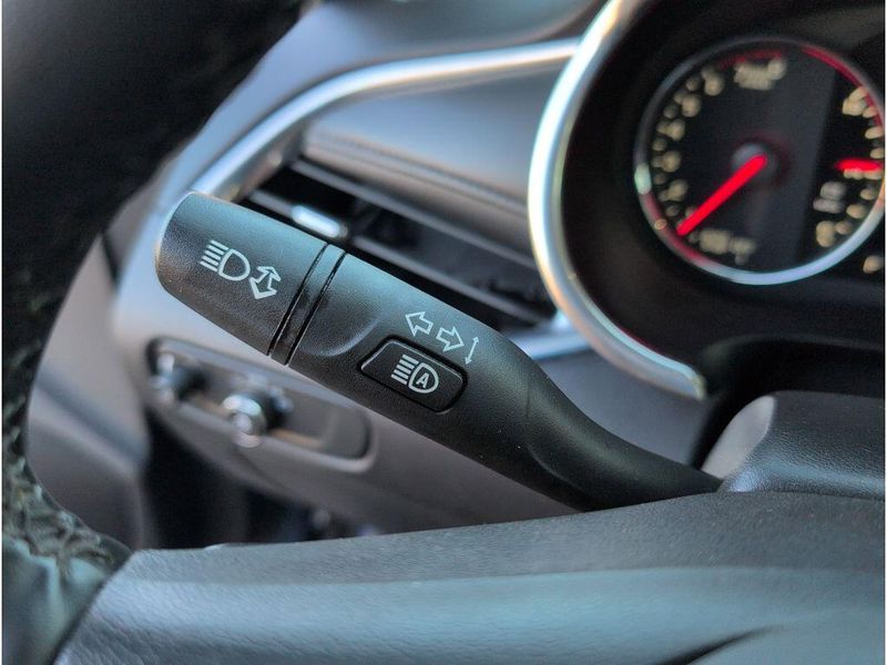 Used 2024 Chevrolet Malibu LTImage 27