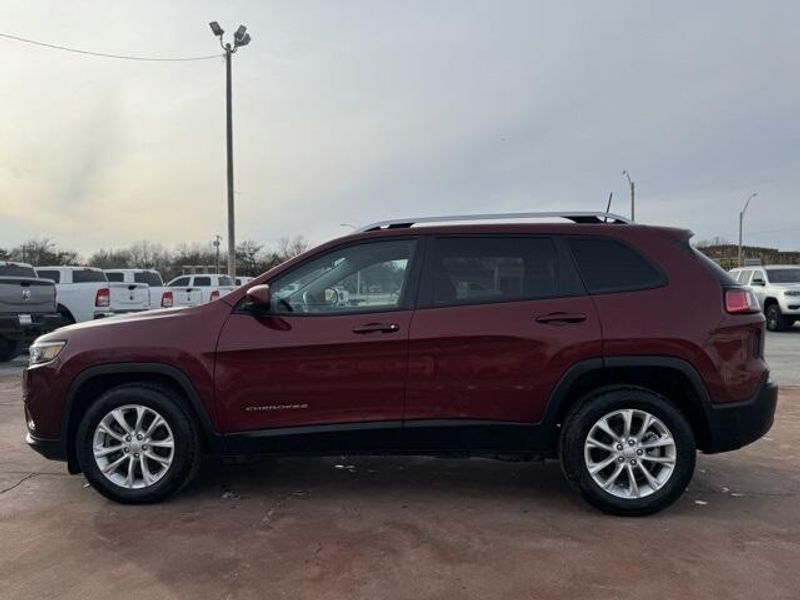 2020 Jeep Cherokee LatitudeImage 9