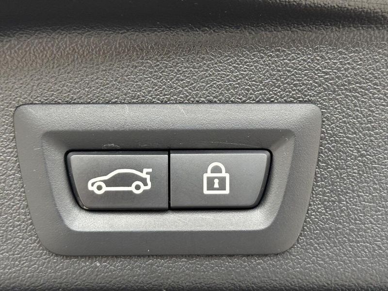 2022 BMW X5 sDrive40iImage 16