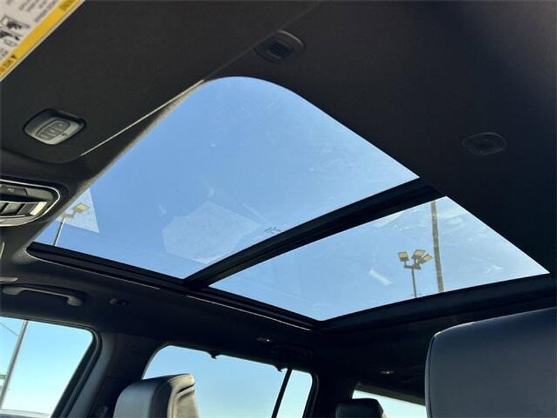 2026 Jeep Grand Grand Wagoneer Wagoneer Limited Reserve 4x4Image 18