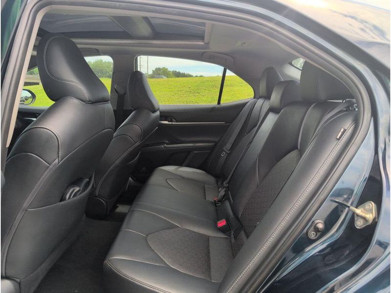 2019 Toyota Camry XSEImage 31