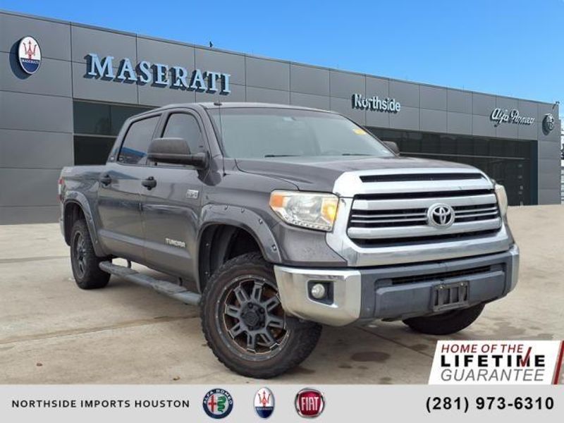 2016 Toyota Tundra SR5Image 1