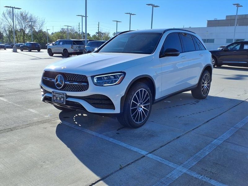 Used 2021 Mercedes-Benz GLC 300 300Image 2