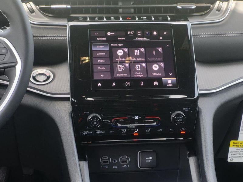 2025 Jeep Grand Cherokee Laredo 4x4Image 26